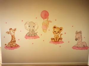 Lastetoa Seinamaaling by Kuldne Pintsel